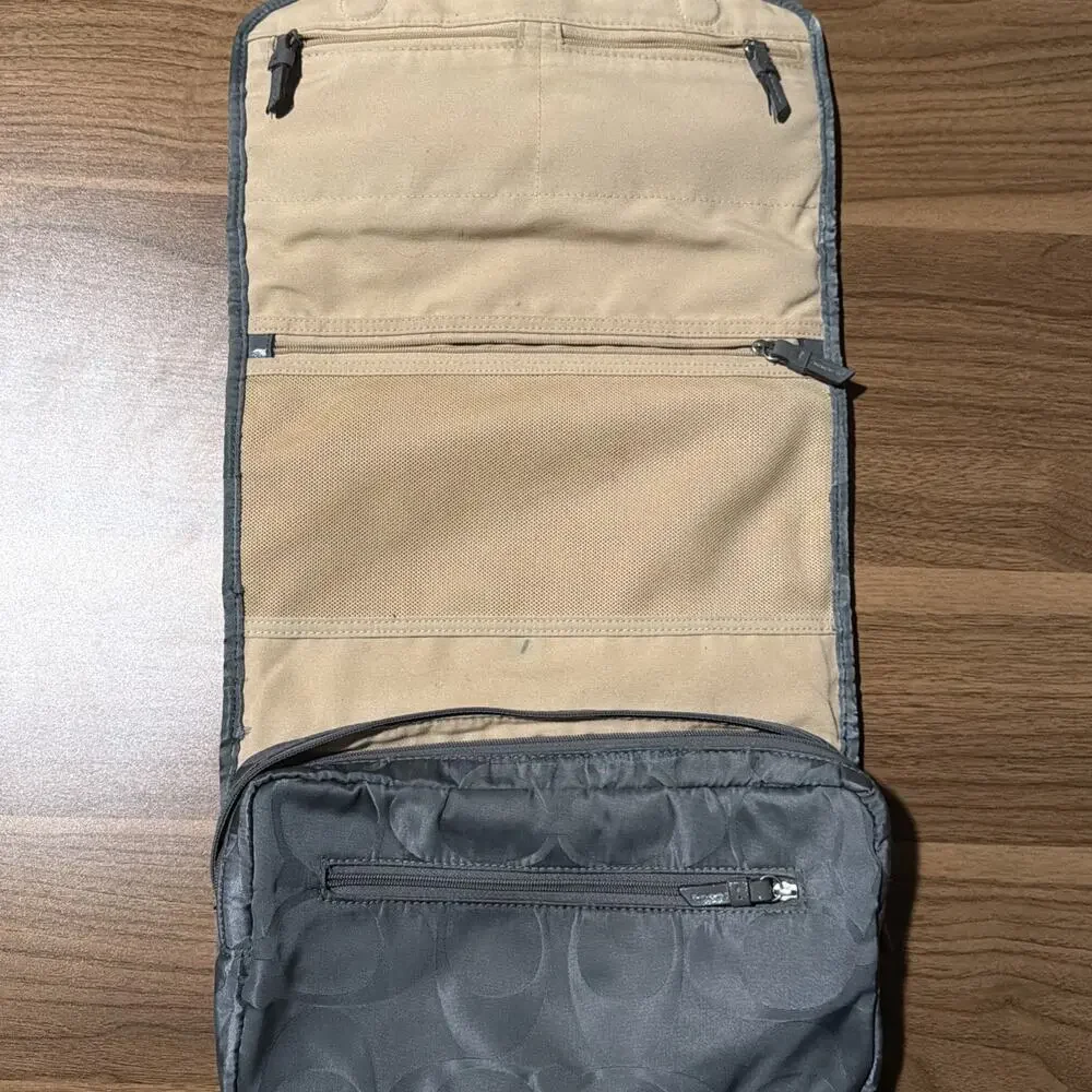 Coach Signature Gray Nylon Hanging Fold-Up Cosmetics Travel Bag C Logo